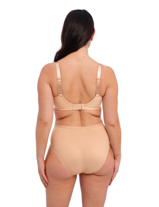 Nude lingerie set