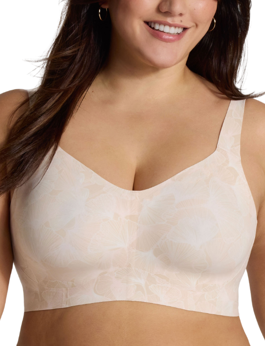 Evelyn Bobbie Beyond Bra